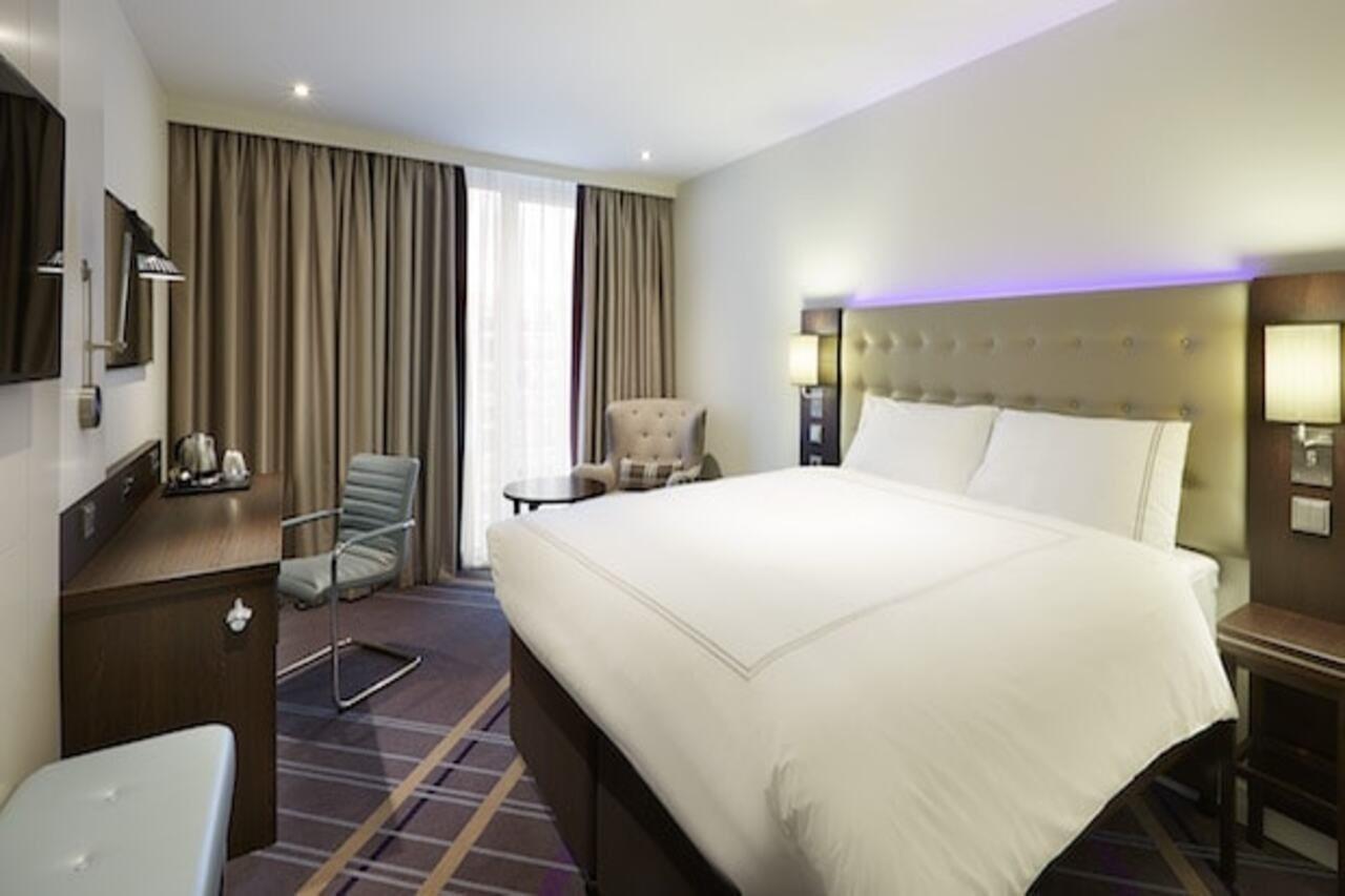 Premier Inn Muenchen City Schwabing Экстерьер фото