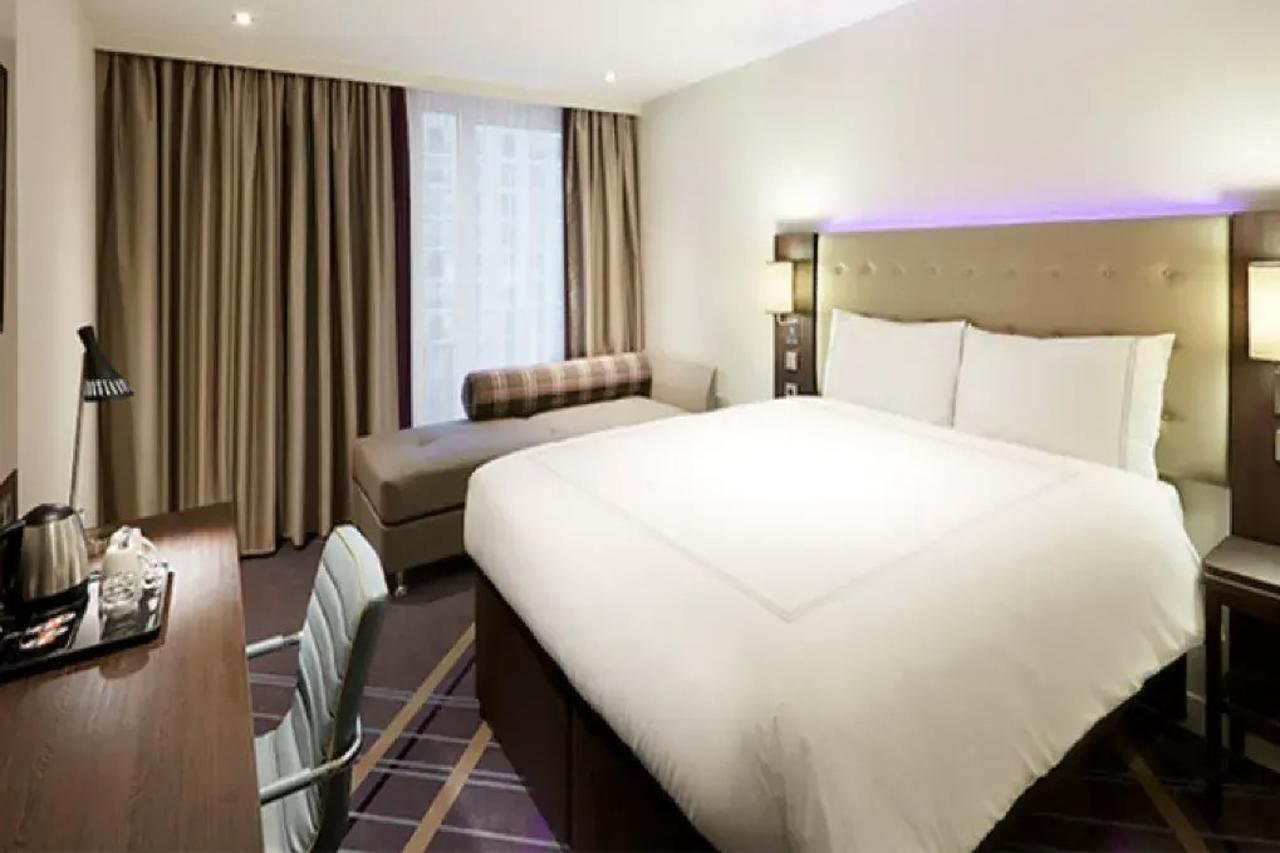 Premier Inn Muenchen City Schwabing Экстерьер фото