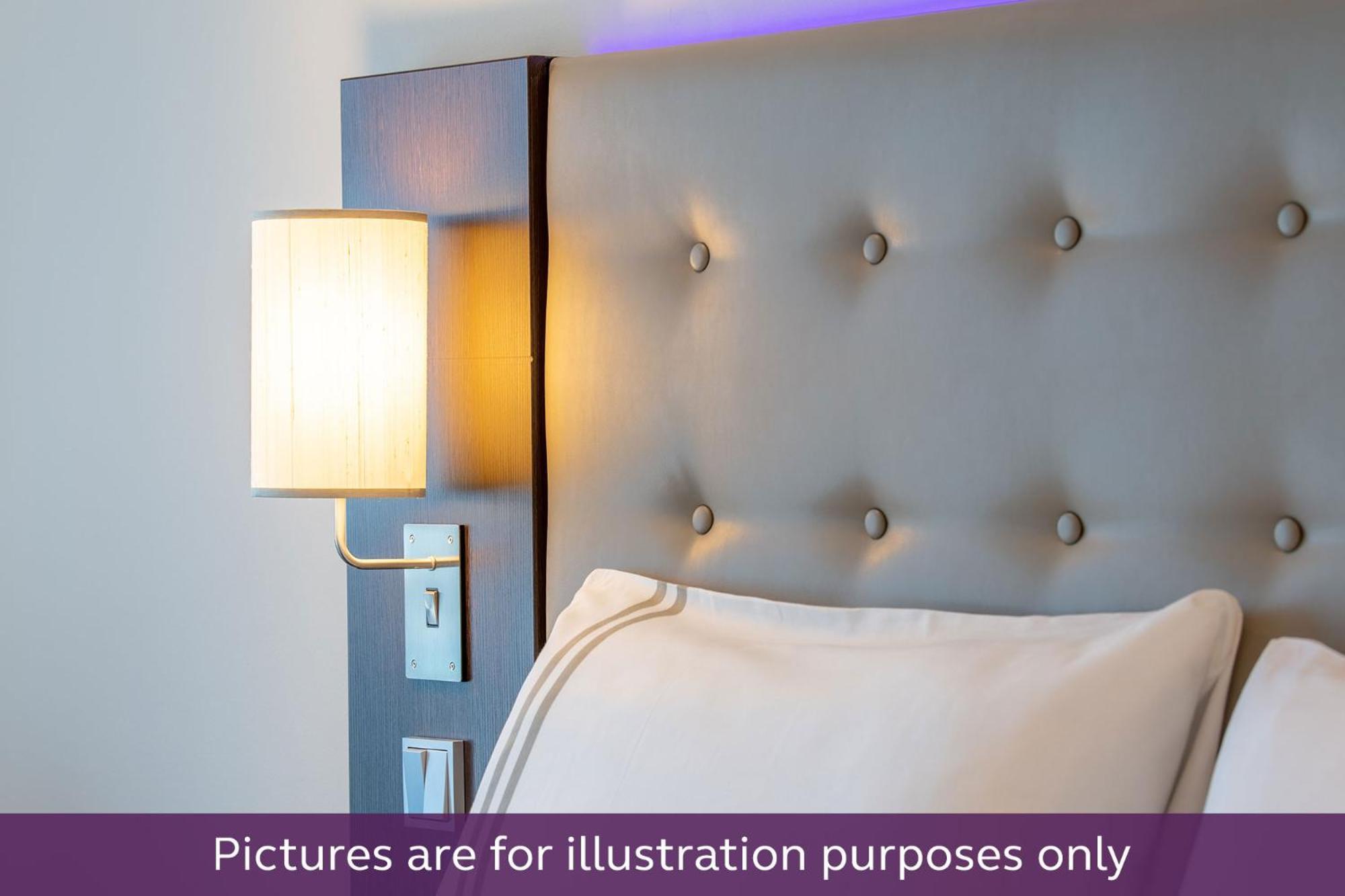 Premier Inn Muenchen City Schwabing Экстерьер фото