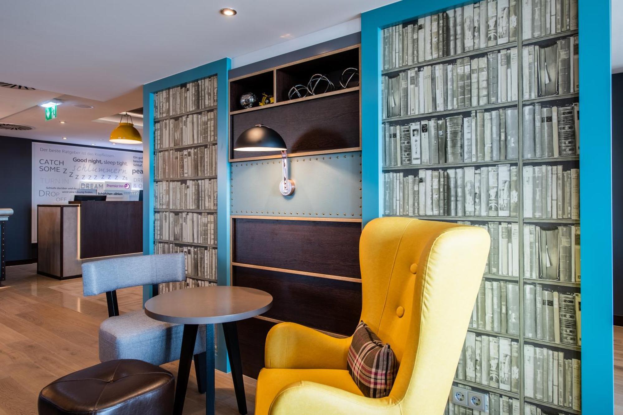 Premier Inn Muenchen City Schwabing Экстерьер фото